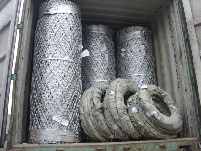 Welded Razor Wire Mesh Has a Wide Range of Uses Сварная колючая сетка имеет широкий спектр применения