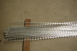 Straight Razor Wire Прямая бритвенная проволока