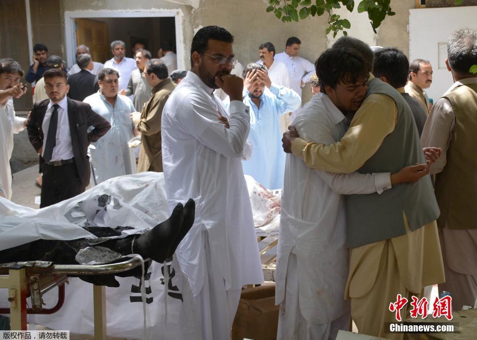 The Application of the Rapid Deployment Barrier Применение барьера быстрого развертывания