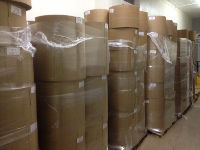 Прямая колючая проволока легко и быстро монтируется.