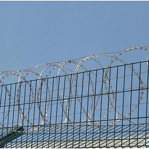 Горячая оцинкованная колючая проволока